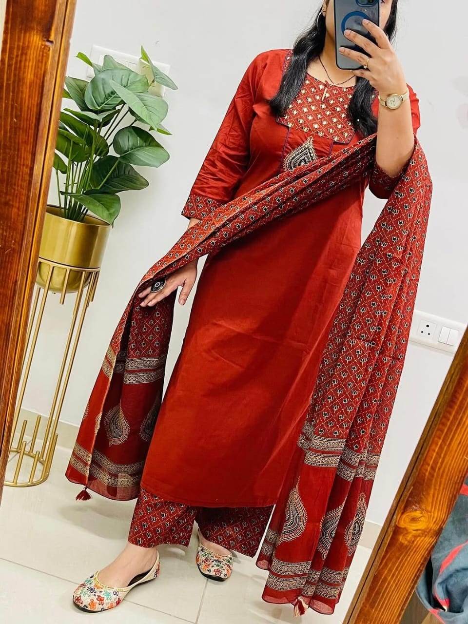 Red Cotton Kurti Pant Dupatta Set for Women - Image 2