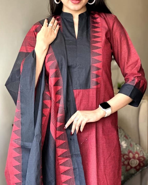 Black Red South Cotton Handloom Kurti Set with Temple Border - Image 2