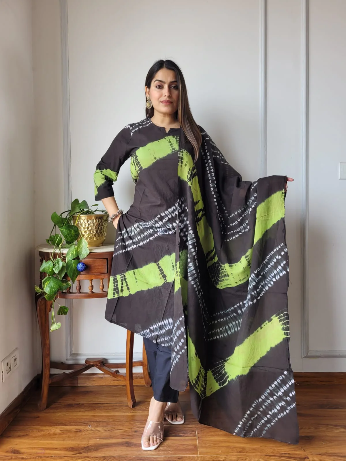Black Green Tie Dye Cotton Suit Set with Dupatta
