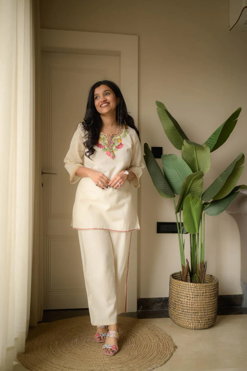 Off White Embroidered Kurta Pant Set for Women – Elegant Ethnic Cotton Co-ord Set - Image 2