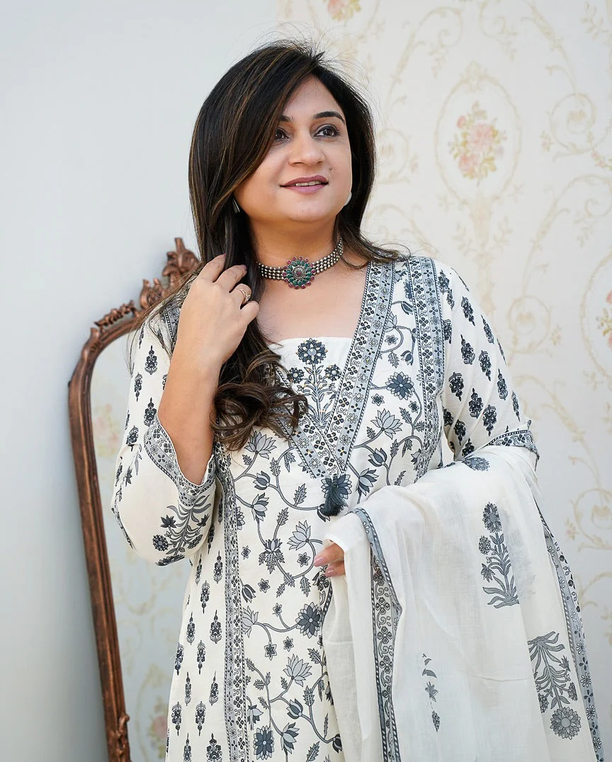 New Floral Motif Printed Cotton kurta Set (BFST123) - Image 2