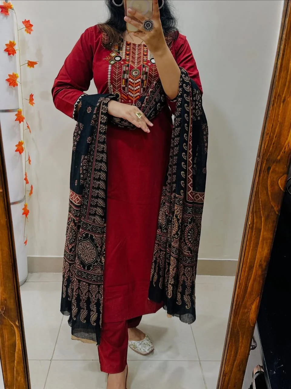 Elegant Red Cotton Kurta Pant Set with Black Ajrakh Dupatta for Women - Image 2