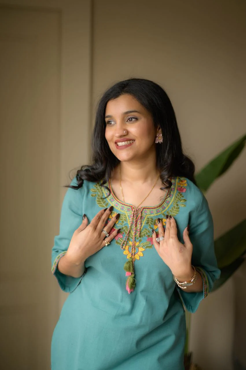Teal Blue Embroidered Kurta Pant Set for Women – Elegant Traditional Outfit - Image 3