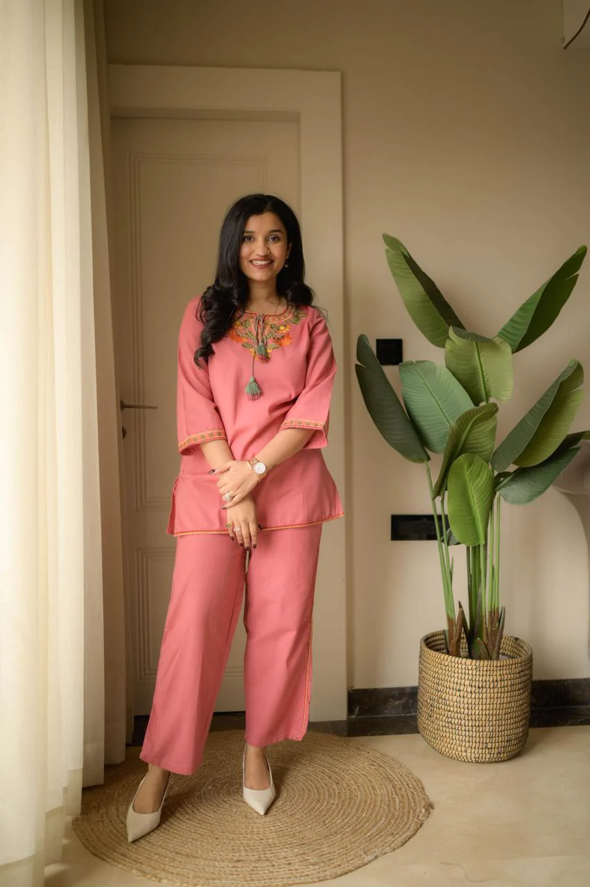 Pink Embroidered Kurta Pant Set for Women – Elegant Ethnic Co-ord Set