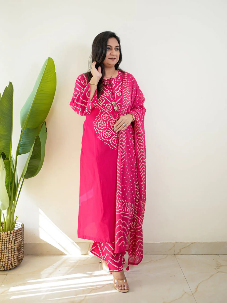 Pink Cotton Bandhani Kurti Set for Women | Printed Kurta Pant with Dupatta - Image 2