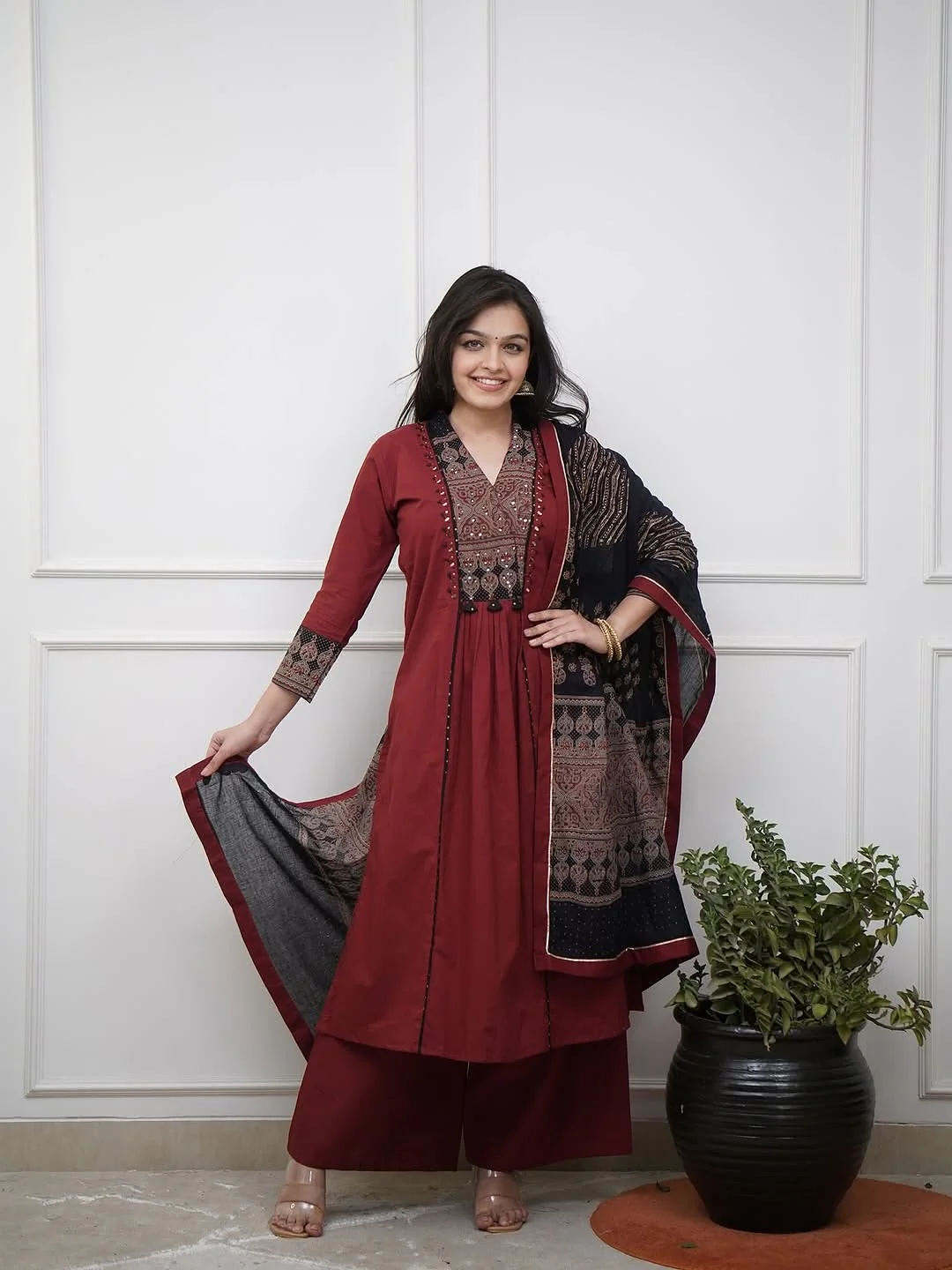 Maroon Cotton Kurta Pant Set with Printed Dupatta for Women | Festive Ethnic Wear - Image 2