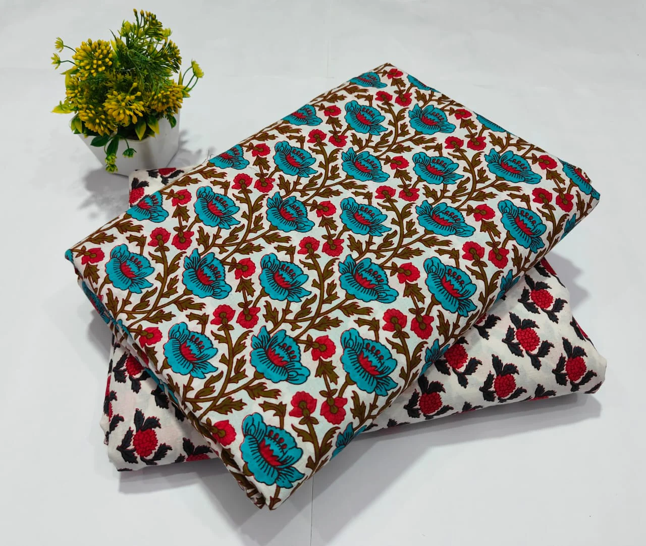 White Cotton Fabric with Blue Red Floral Print  (BFTB05)